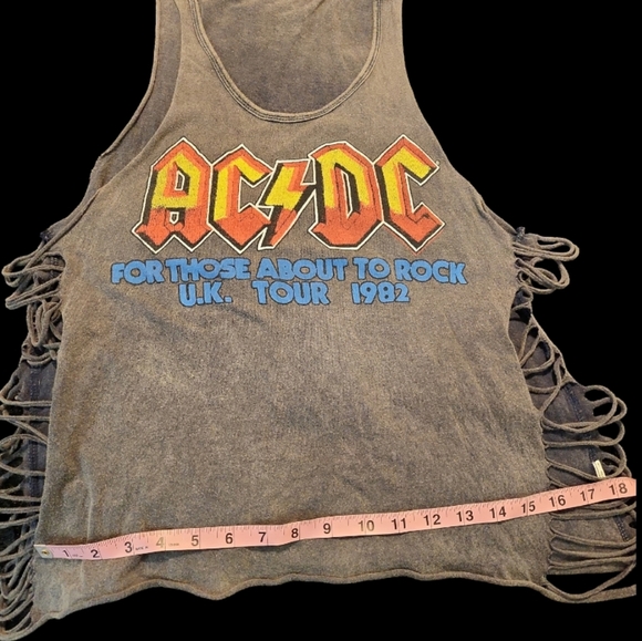 ACDC SM - For Those About to Rock Fringe Tank Top - Picture 6 of 8